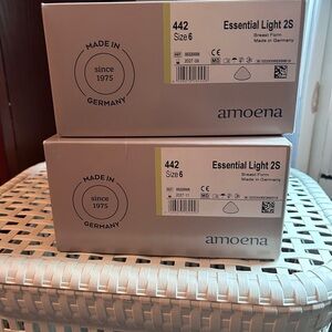 Amoena Essential Light Breast Form